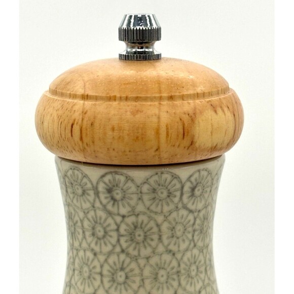 Bloomingville Salt & Pepper Mills Stoneware Cécile (Set of 2 Pieces) Grey Cecile - Picture 15 of 16